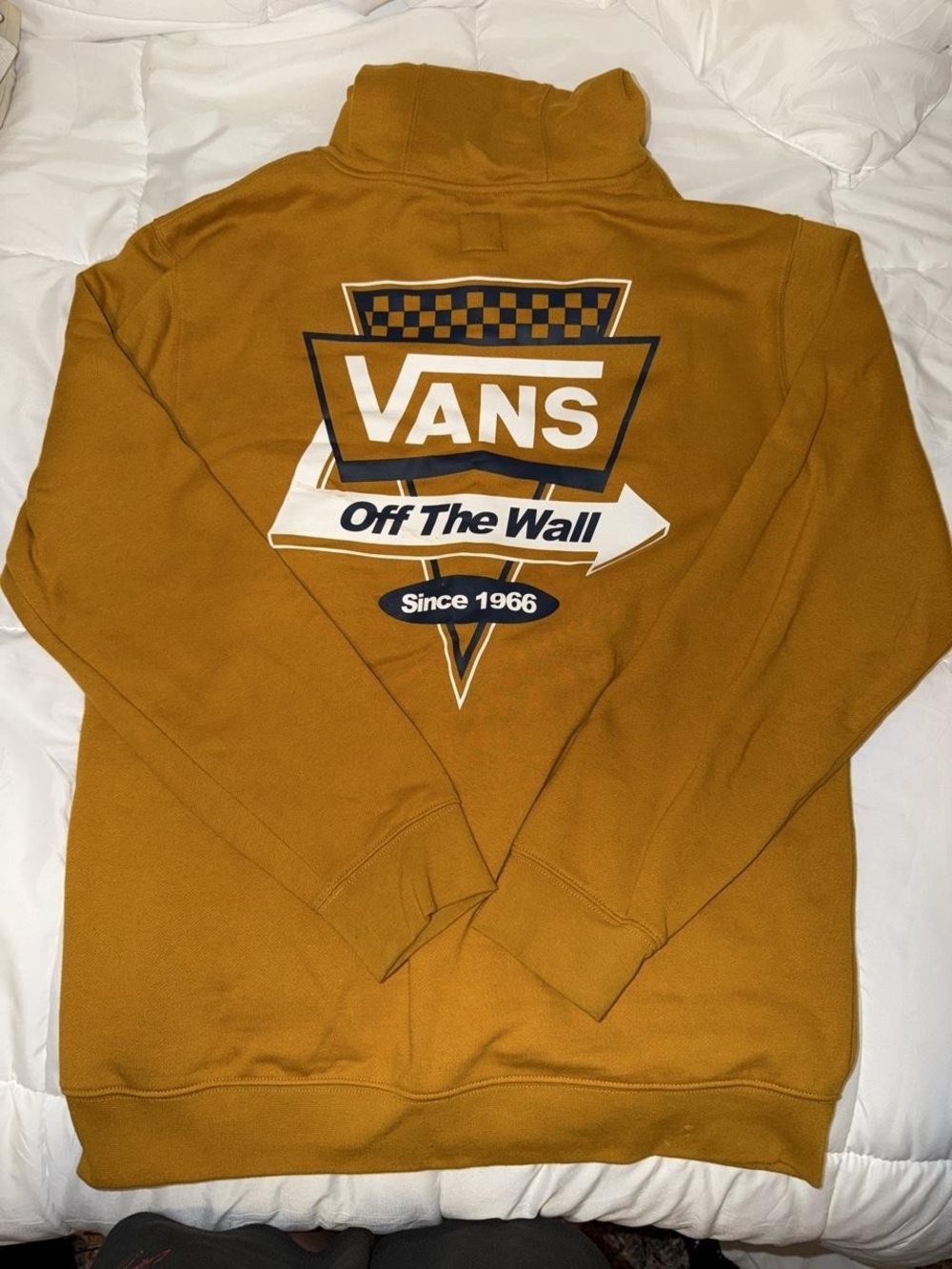Vans Men's Crewneck Sweatshirt in Mustard with Graphic Logo